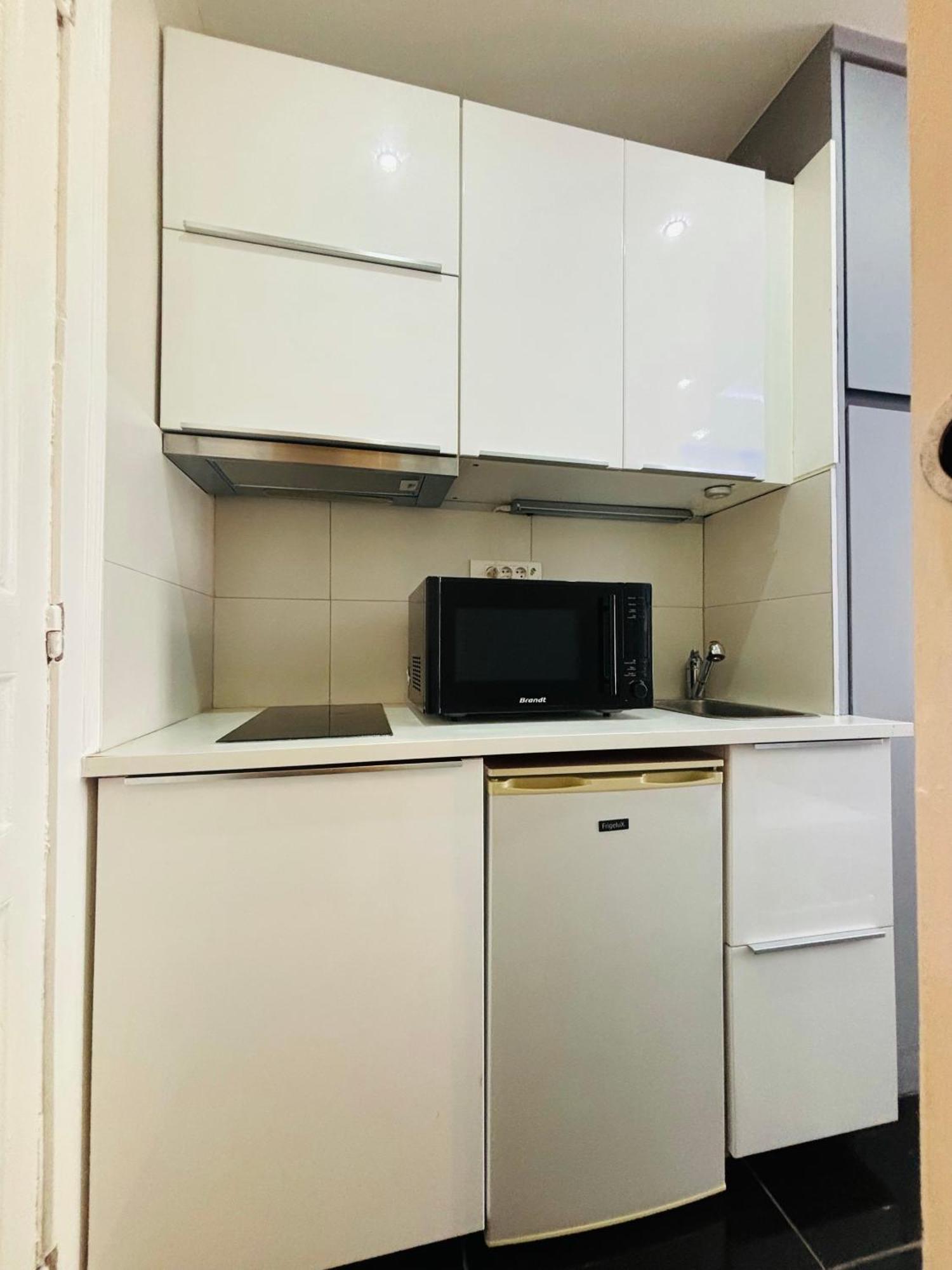 Appartement Coquet En Plein Coeur De Montmartre Paris Exterior foto